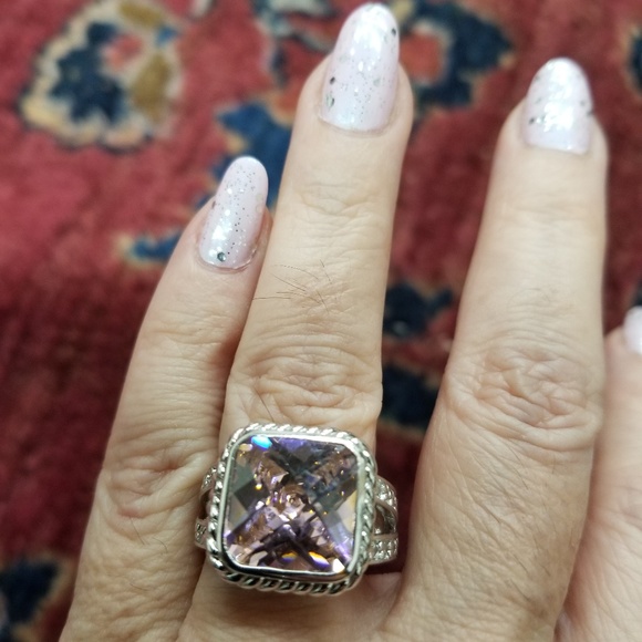 .925 Sterling Silver Gorgeous Pink CZ Ring. 7 - Picture 6 of 8